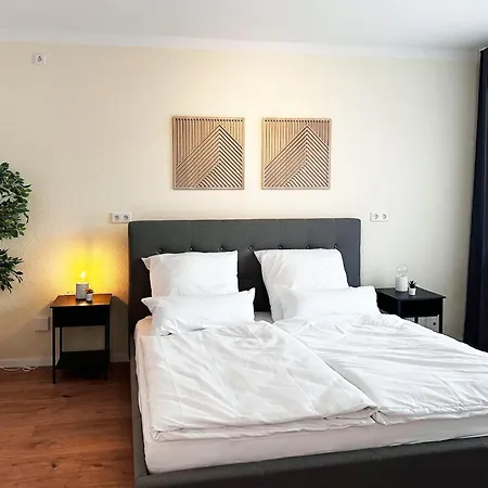 70qm In Mit 3 Betten Zentral Gelegen Mit Hohen Decken - Beuys - Viersen